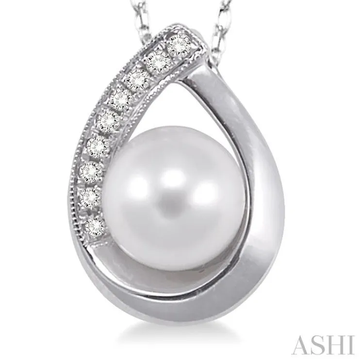 6.5 MM Cultured Pearl and 1/20 Ctw Round Cut Diamond Pendant in 14K White Gold with Chain