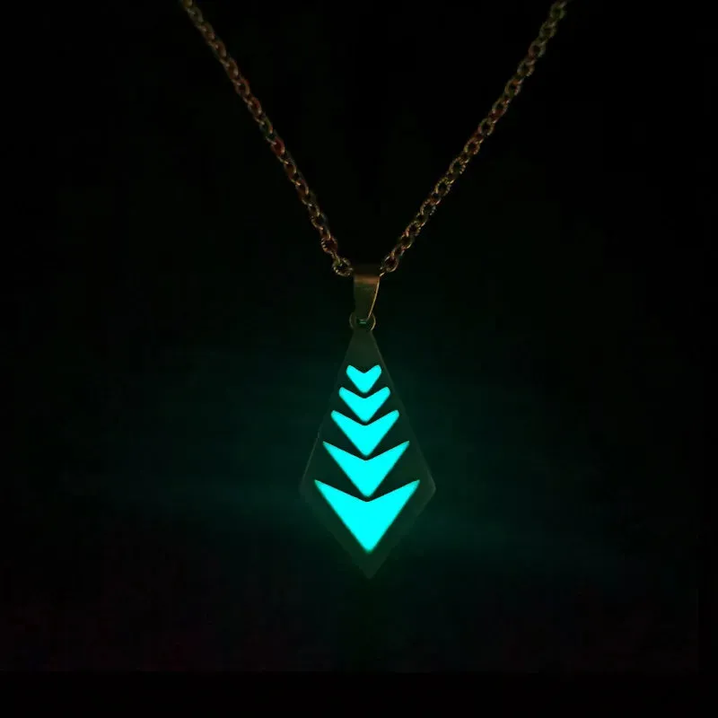 Glow In The Dark Necklace for Men Stainless Steel Punk Necklaces Luminous Butterfly Heart Pendant Party Jewelry Gift for Women