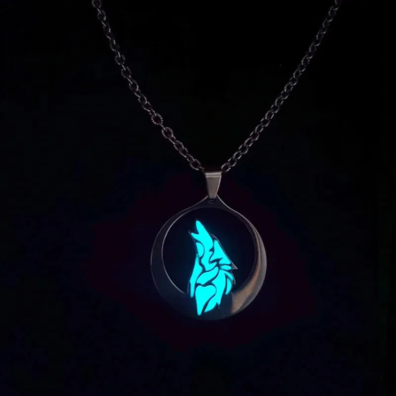 Glow In The Dark Necklace for Men Stainless Steel Punk Necklaces Luminous Butterfly Heart Pendant Party Jewelry Gift for Women