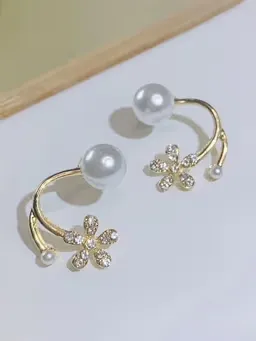 Korean Floral Pearl Stud Earrings - Beautifully Crafted Adornments