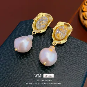 Luxurious Pearl Geometric Metal Electroplating Earrings