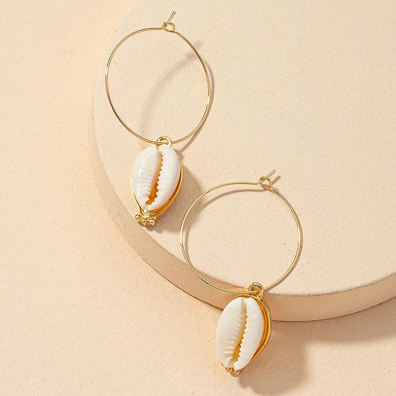 Luxurious Shell Earrings with Cold Ins Style - Vienna Verve Collection