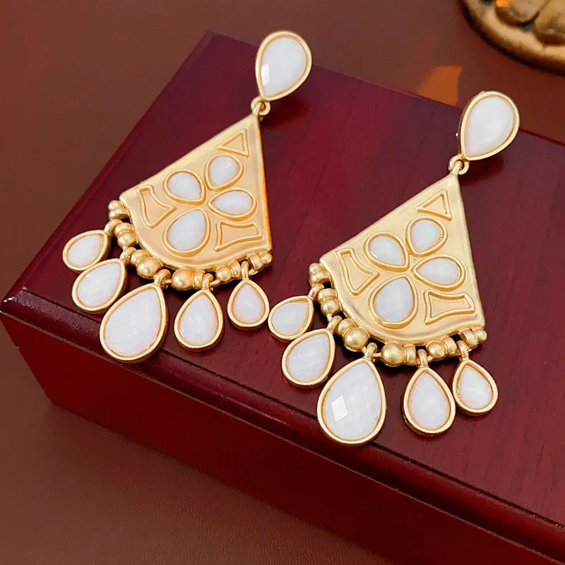 Luxurious Triangle Droplet Geometric Alloy Electroplating Earrings