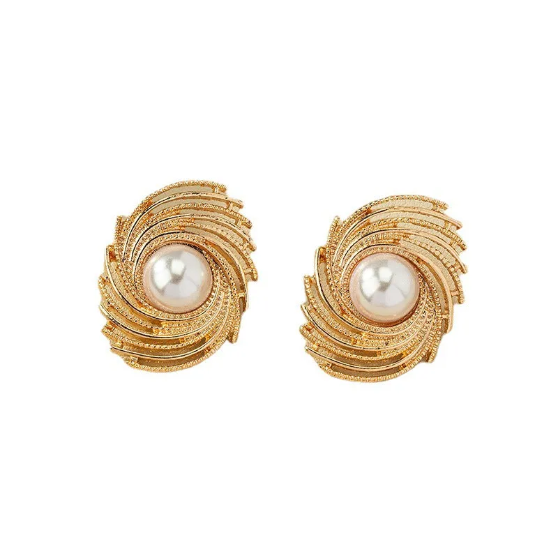 Luxurious Vienna Verve Metal Pearl Earrings - Wholesale Personality Statement Piece