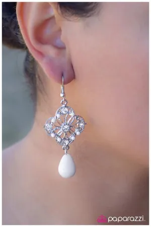 Paparazzi Earring ~ Can I Get An Encore? - White