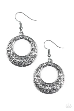 Paparazzi Earring ~ Glitter On Repeat - Black