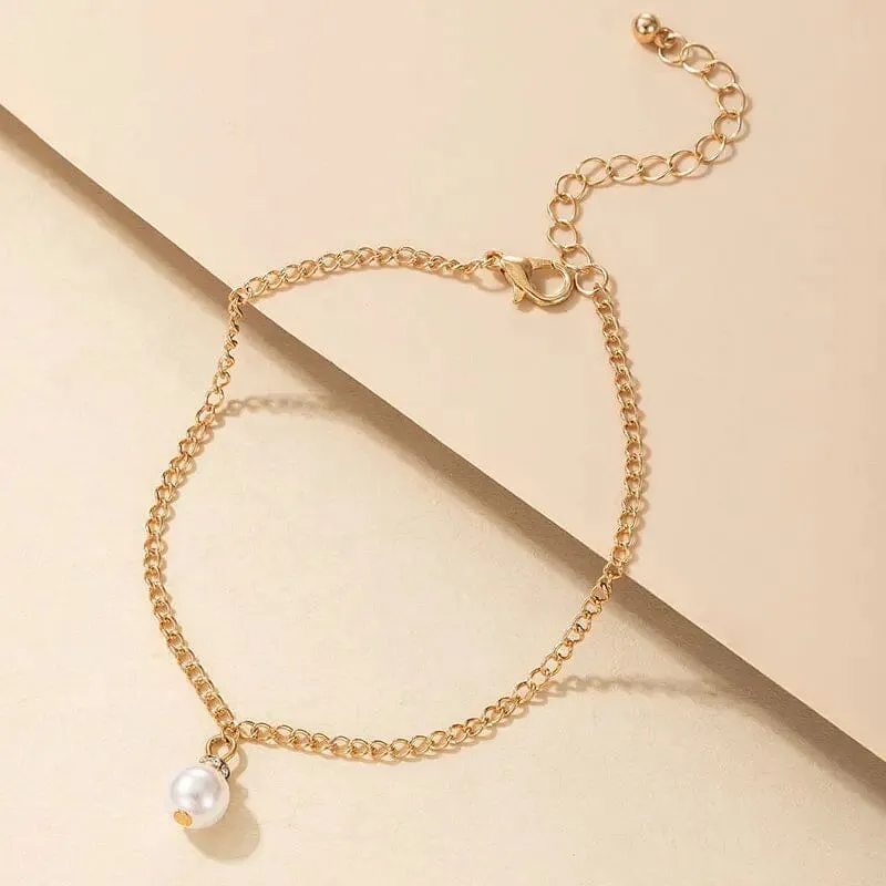 Perfect Christmas Anklet | Pearl and Chain Options for Bohemian Flair