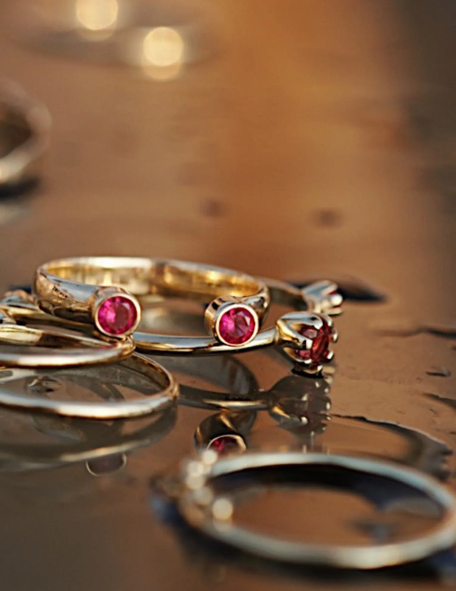 Saffira Pink ring<br>Solid gold