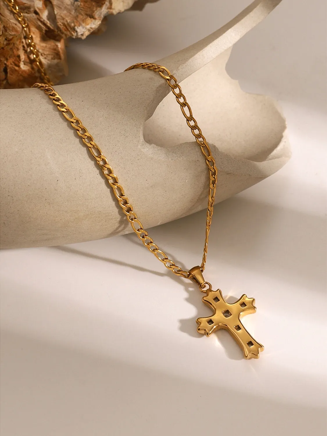 Stunning Cubic Zirconia Cross Pendant Necklace